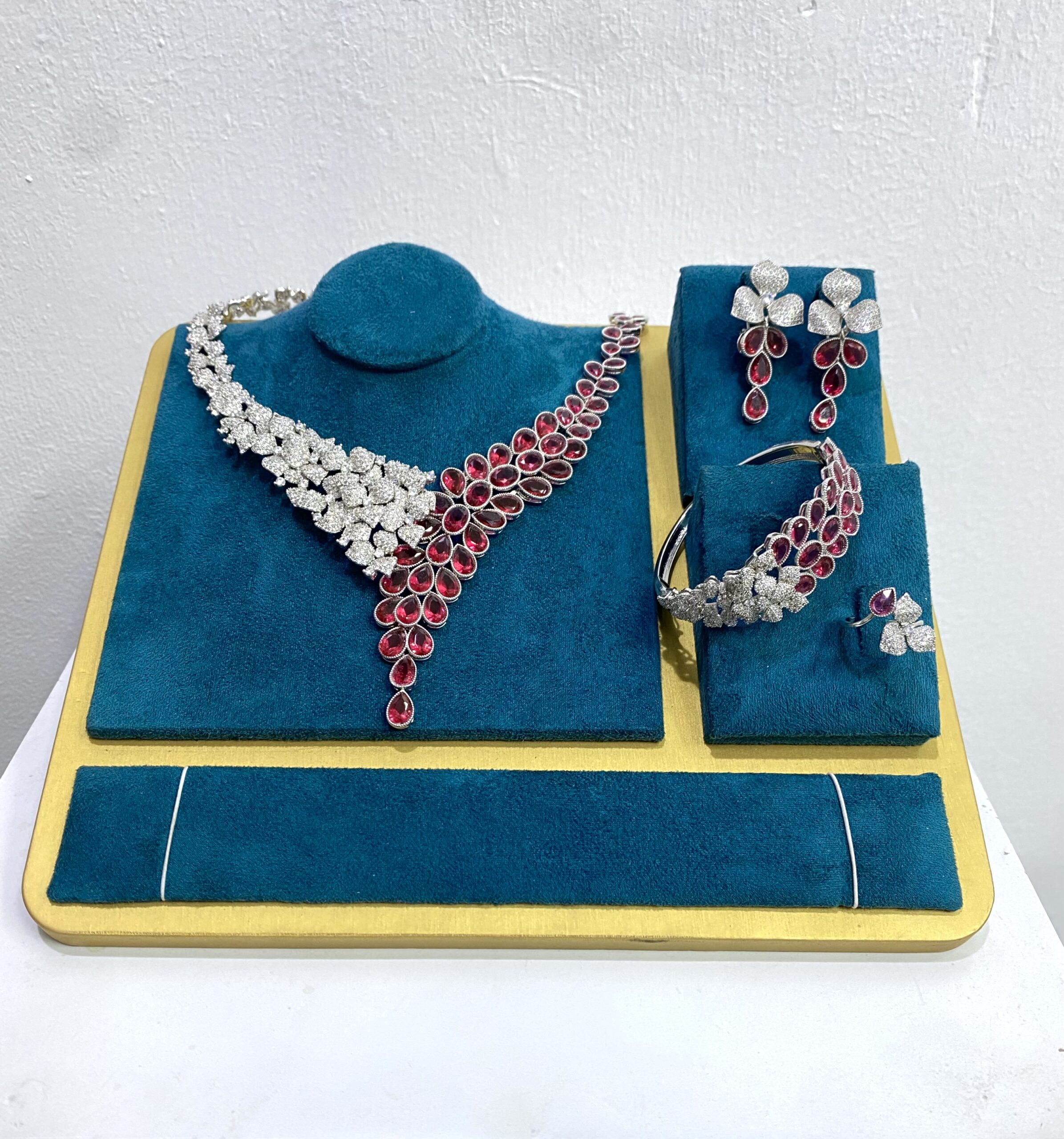 4 Pcs Necklace #0130